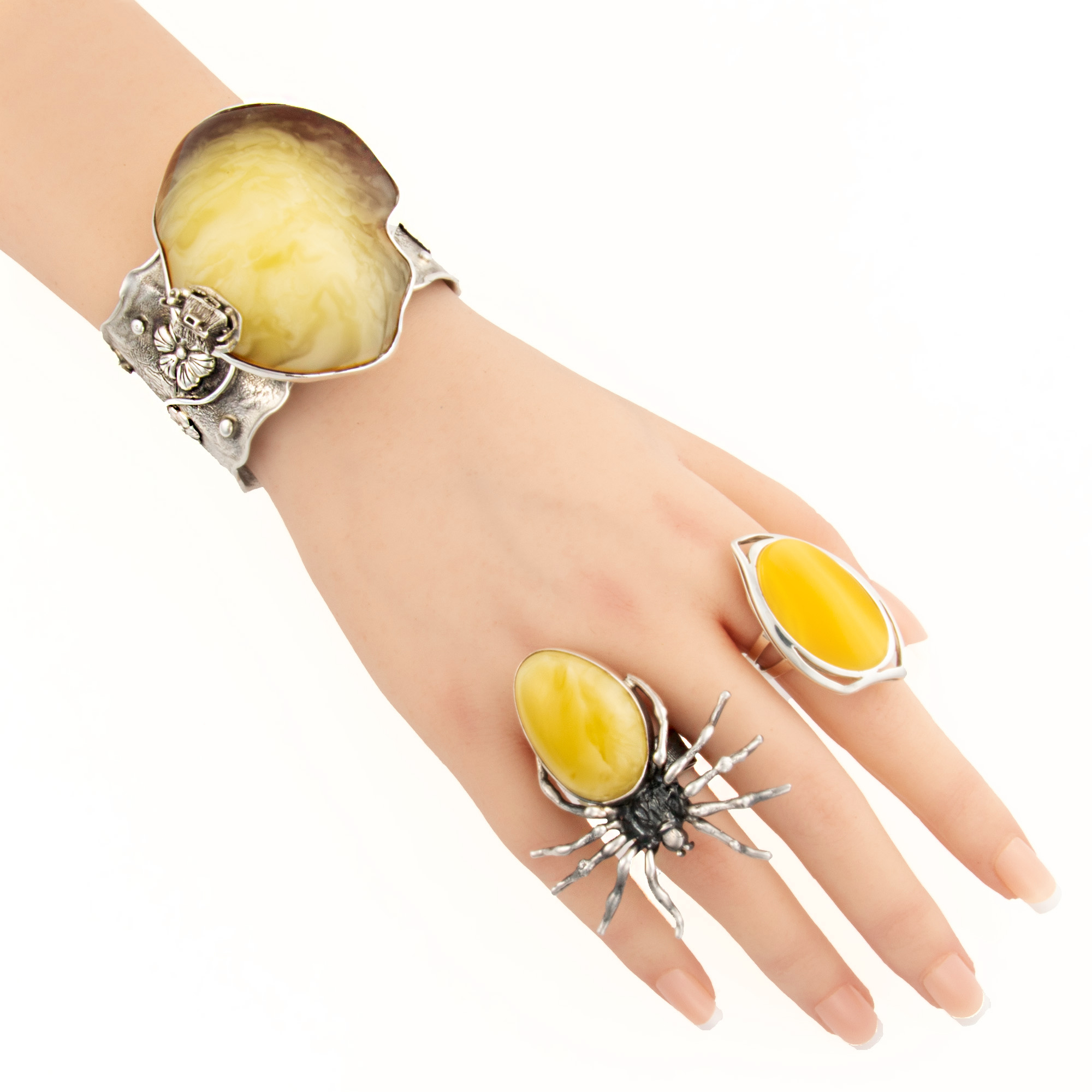 Sterling Silver Baltic Amber Cuff Bracelet with House 4